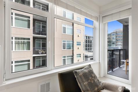 2801 1st Avenue Seattle WA 98121