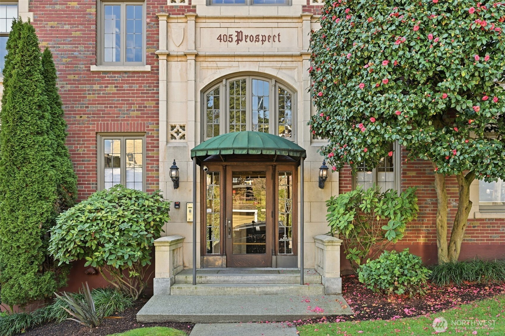 405 Prospect Street Seattle WA 98109