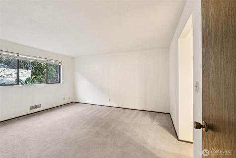 17918 23rd Lane NE Shoreline WA 98155