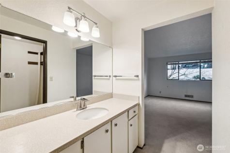17918 23rd Lane NE Shoreline WA 98155