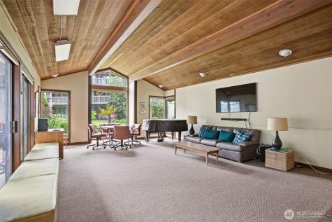 1542 NE 140th Street Seattle WA 98125
