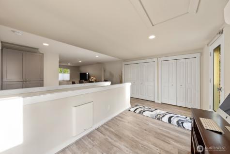 12011 9th Avenue NW Seattle WA 98177