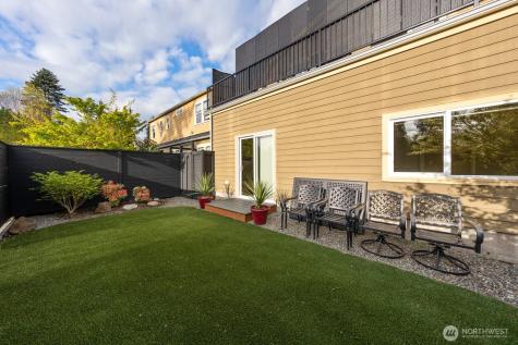12011 9th Avenue NW Seattle WA 98177