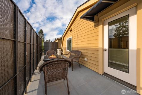 12011 9th Avenue NW Seattle WA 98177