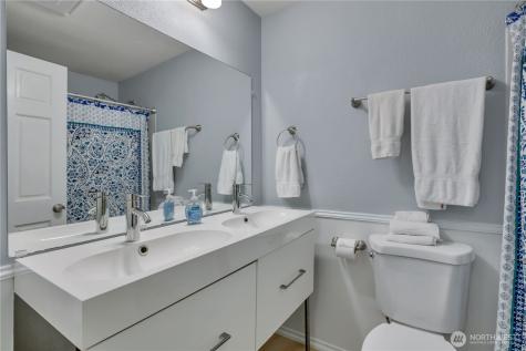 13209 Newcastle Way Newcastle WA 98059