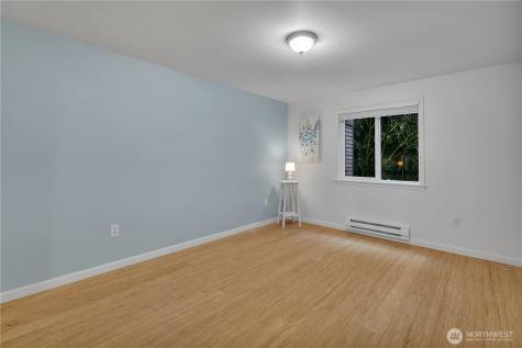 13209 Newcastle Way Newcastle WA 98059