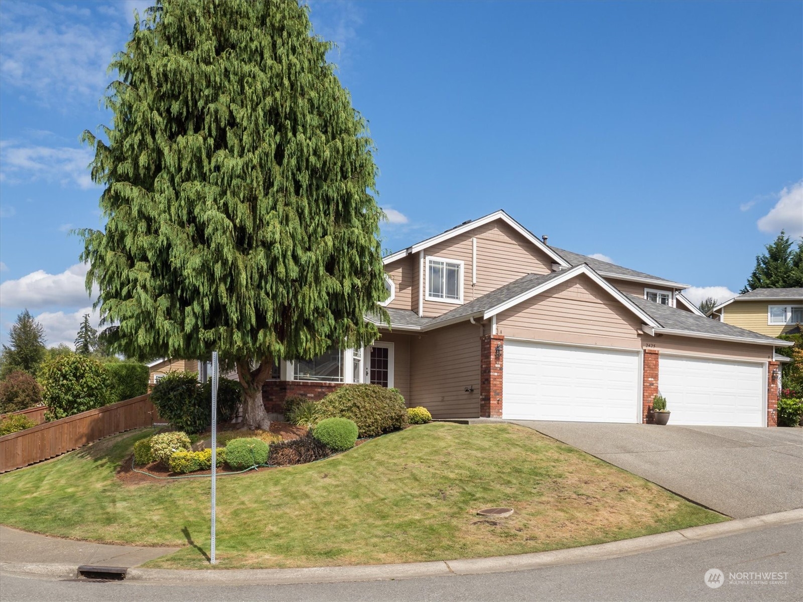 2425 195th Place Se Bothell WA 98012