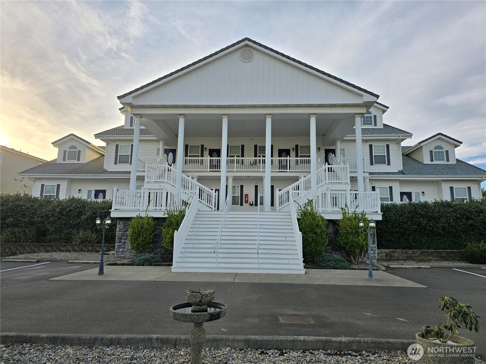 855 NW Ocean Shores Boulevard Ocean Shores WA 98569