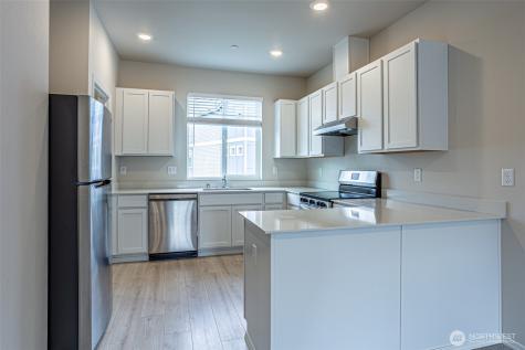 8800 Corona Court NE Lacey WA 98516