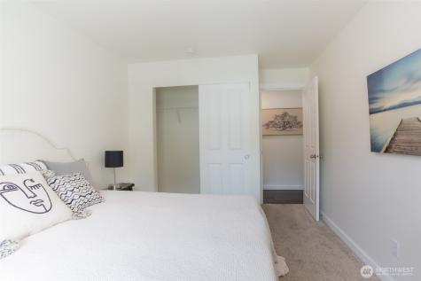 10620 221st Lane NE Redmond WA 98053
