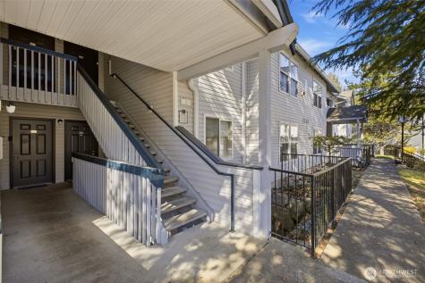 33020 10th Avenue SW Federal Way WA 98023