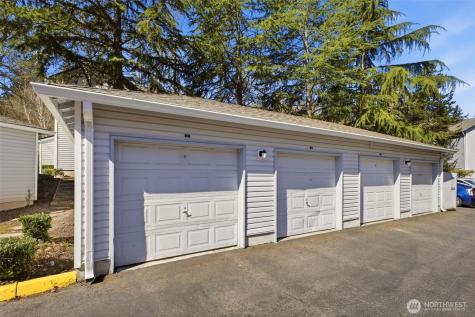 33020 10th Avenue SW Federal Way WA 98023