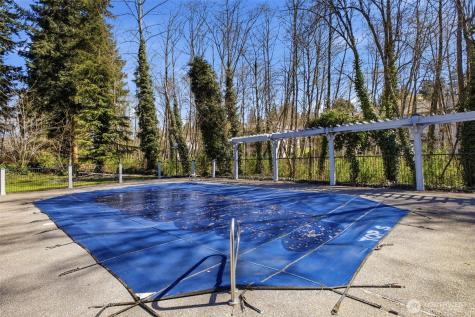 33020 10th Avenue SW Federal Way WA 98023