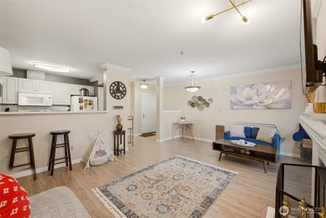 33020 10th Avenue SW Federal Way WA 98023