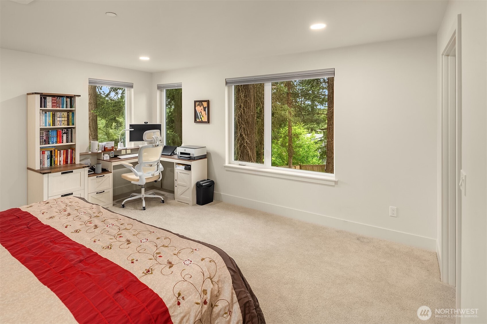 10827 104th Avenue NE Kirkland WA 98033