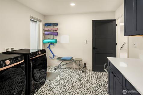 10827 104th Avenue NE Kirkland WA 98033