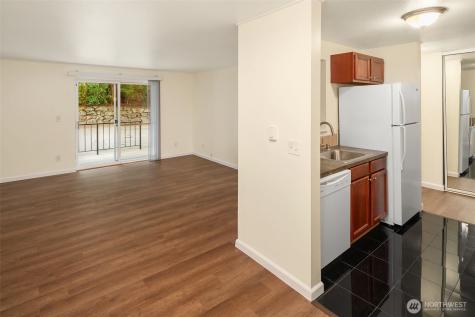 4501 Grandview Drive W University Place WA 98466