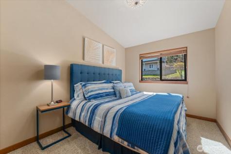 4056 Lakeveiw Place Chelan WA 98816
