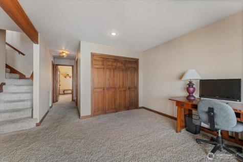4056 Lakeveiw Place Chelan WA 98816