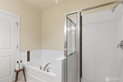 134 Cougar Ridge Road NW Issaquah WA 98027