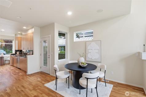 134 Cougar Ridge Road NW Issaquah WA 98027