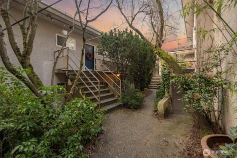630 13th Avenue E Seattle WA 98102