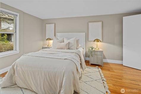 630 13th Avenue E Seattle WA 98102