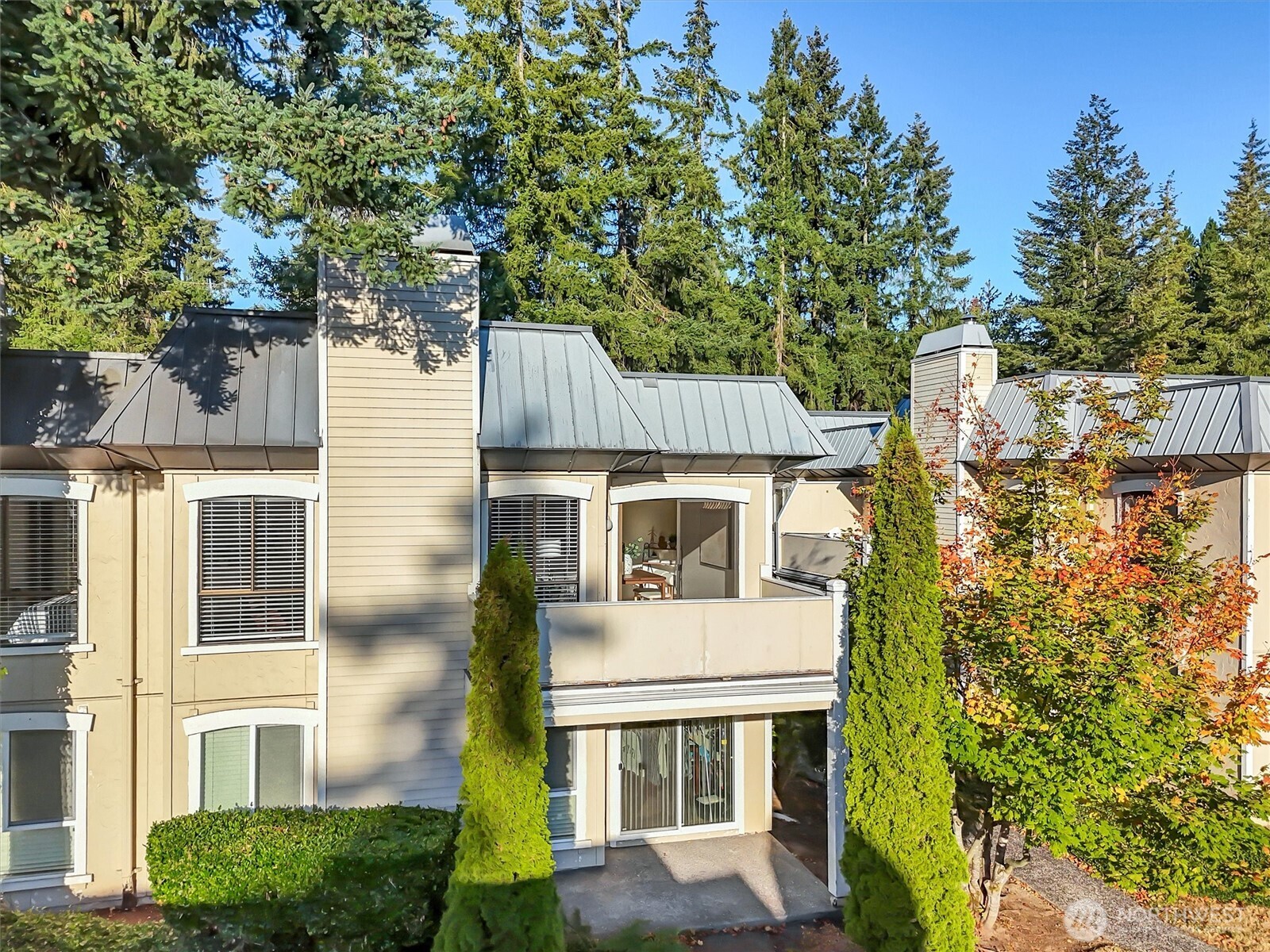 10218 NE 16th Street Bellevue WA 98004