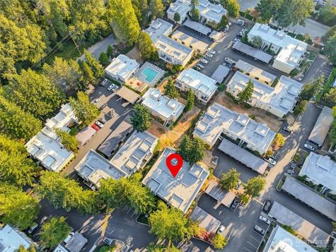 10218 NE 16th Street Bellevue WA 98004