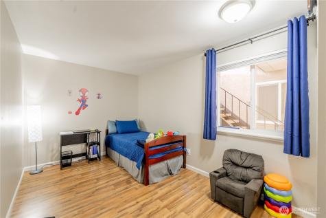 323 75th Street SE Everett WA 98203