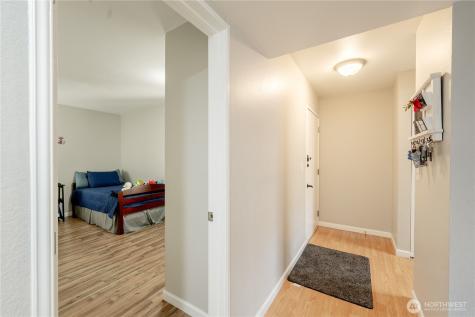 323 75th Street SE Everett WA 98203