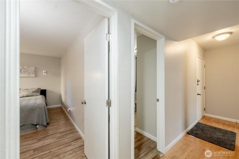 323 75th Street SE Everett WA 98203