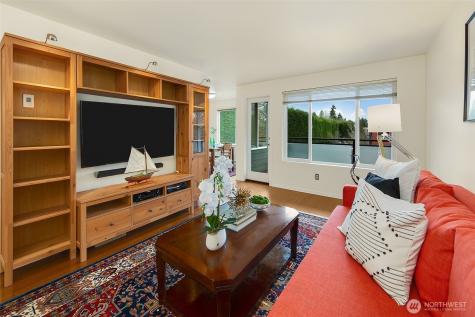 5818 NE 70th Street Seattle WA 98115