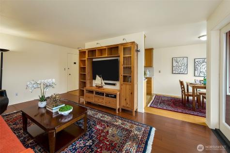 5818 NE 70th Street Seattle WA 98115
