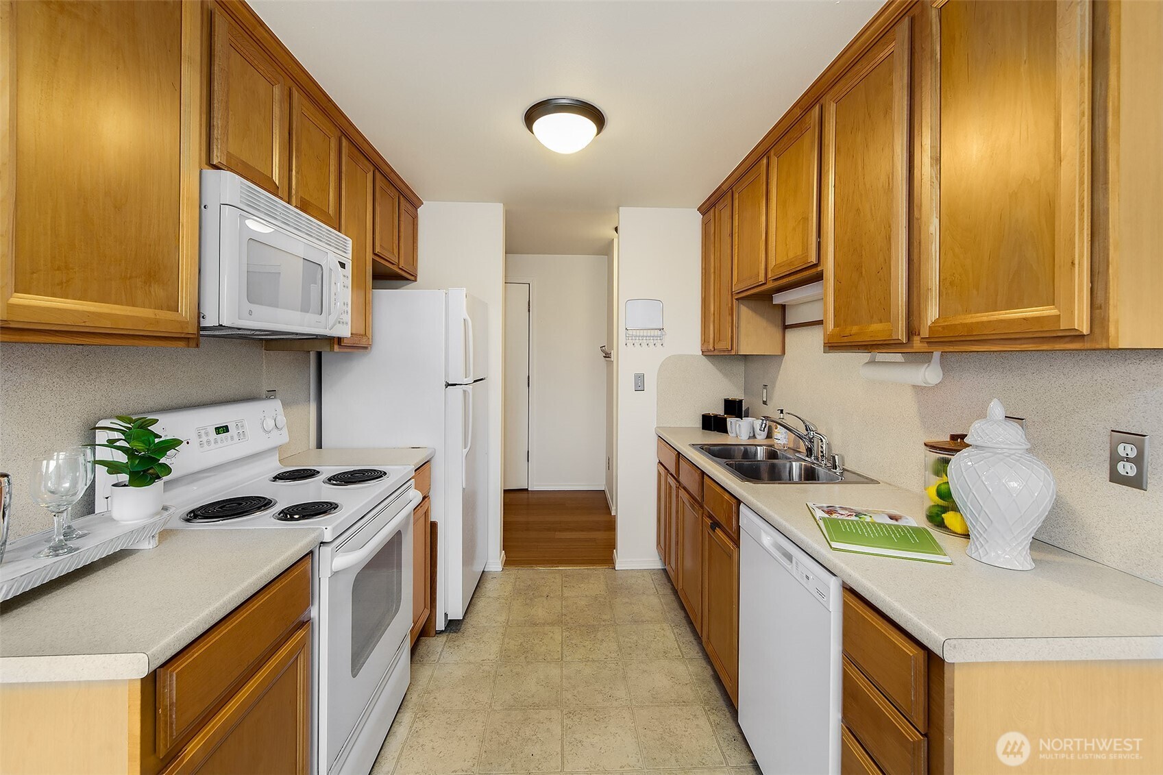 5818 NE 70th Street Seattle WA 98115