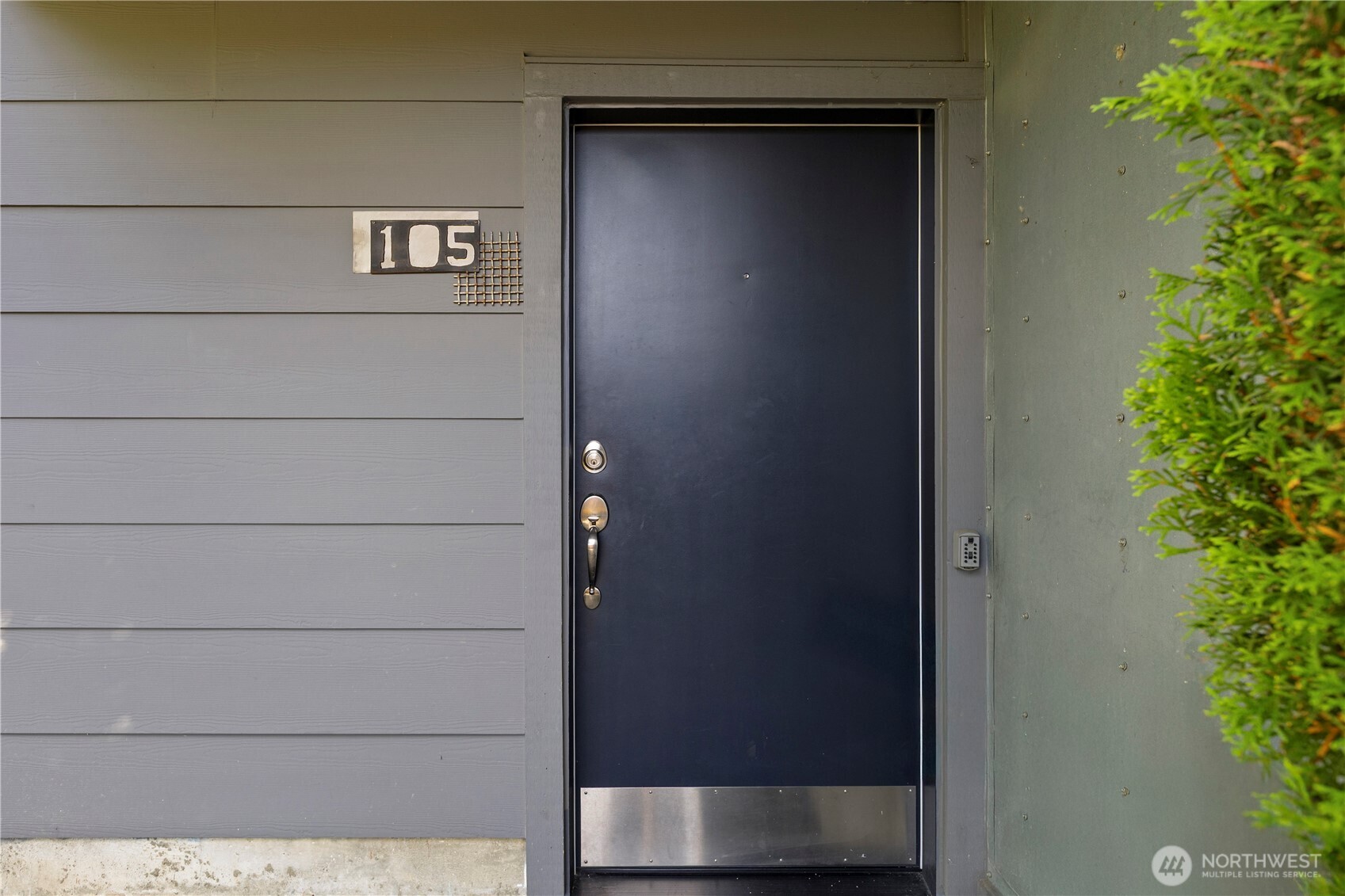 3420 15th Avenue W Seattle WA 98119
