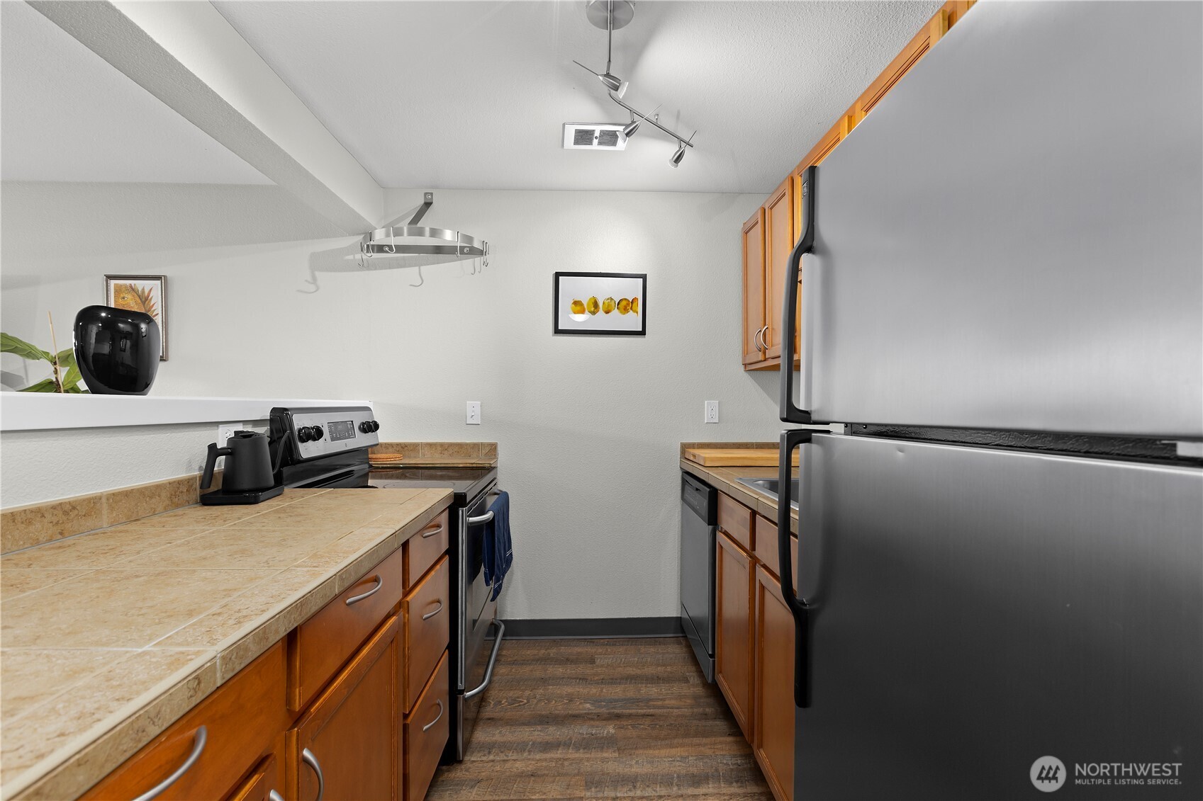 3420 15th Avenue W Seattle WA 98119