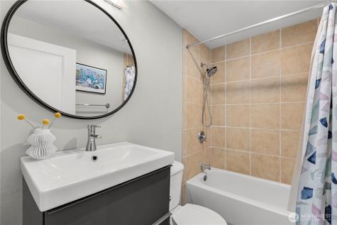 3420 15th Avenue W Seattle WA 98119