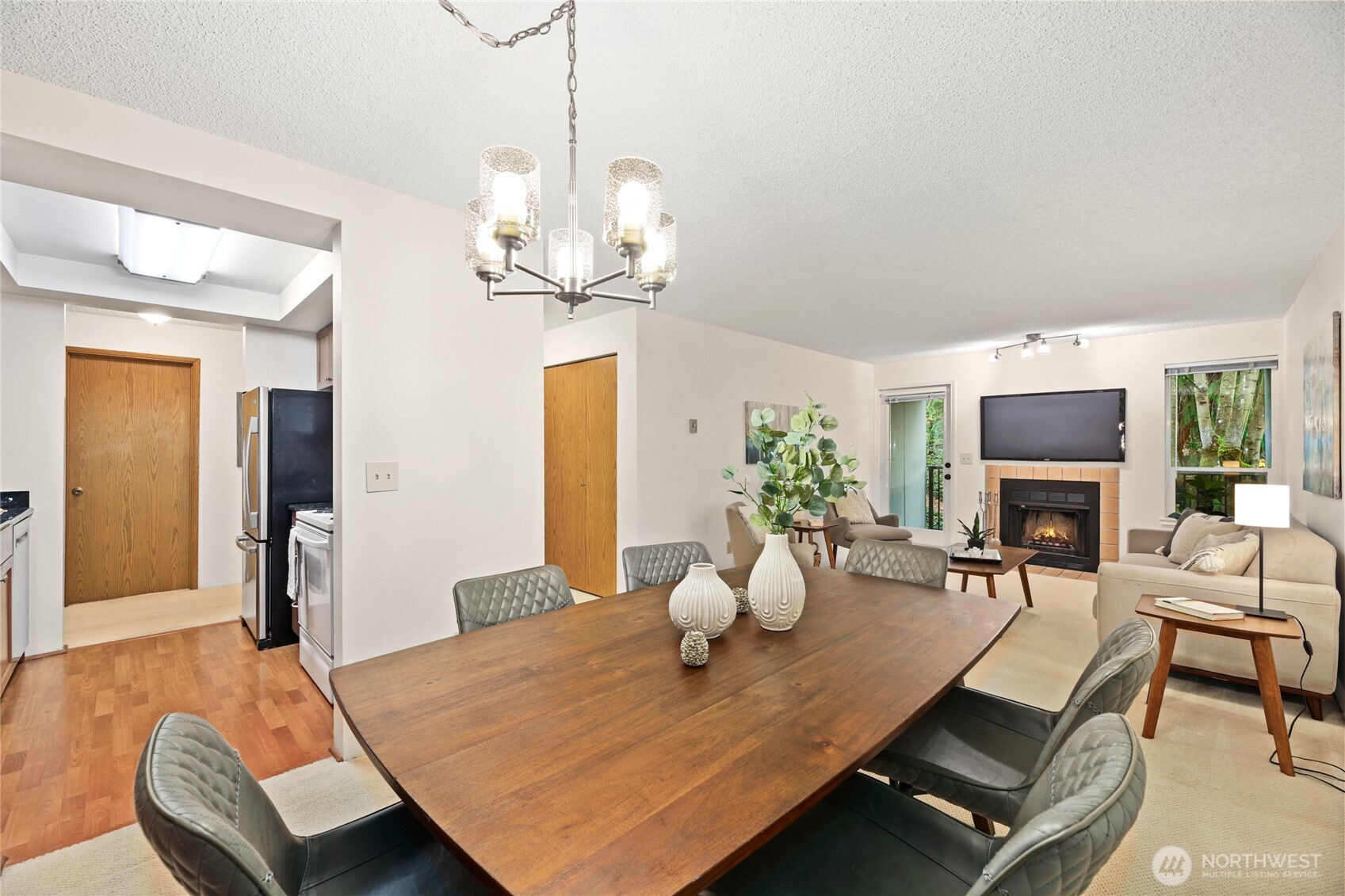 13717 Linden Avenue N Seattle WA 98133