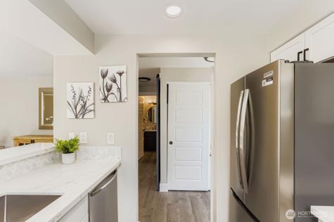 12200 100th Avenue NE Kirkland WA 98034