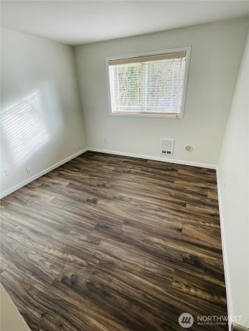 14006 SE 6th Bellevue WA 98007