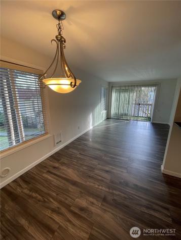 14006 SE 6th Bellevue WA 98007