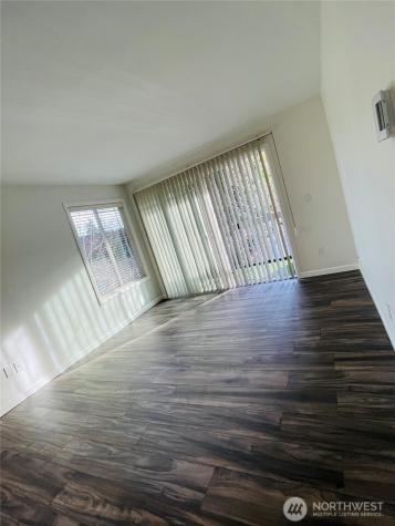 14006 SE 6th Bellevue WA 98007