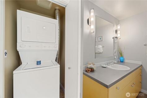 2220 W Woodin Avenue Chelan WA 98816