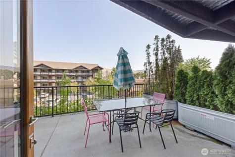 2220 W Woodin Avenue Chelan WA 98816