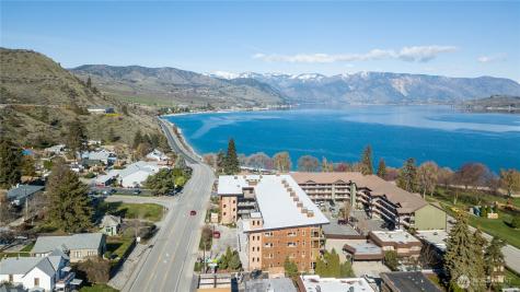 2220 W Woodin Avenue Chelan WA 98816