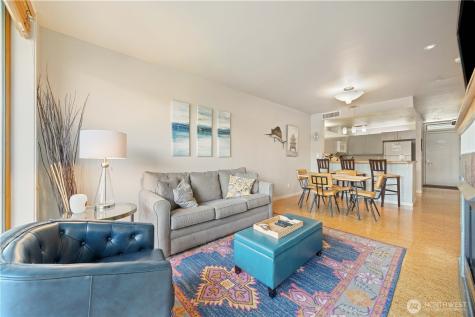 2220 W Woodin Avenue Chelan WA 98816