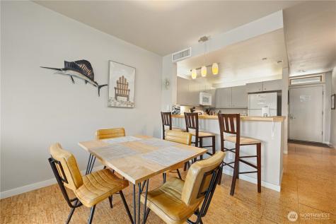 2220 W Woodin Avenue Chelan WA 98816
