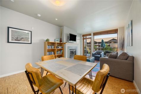 2220 W Woodin Avenue Chelan WA 98816