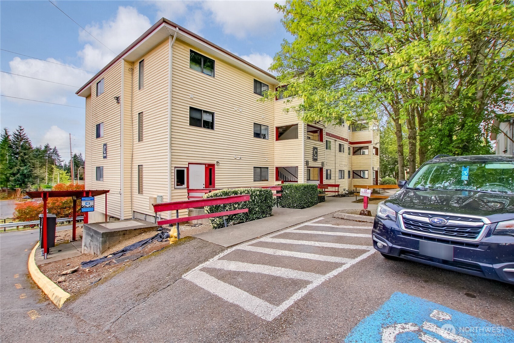 29645 18th Avenue S Federal Way WA 98003